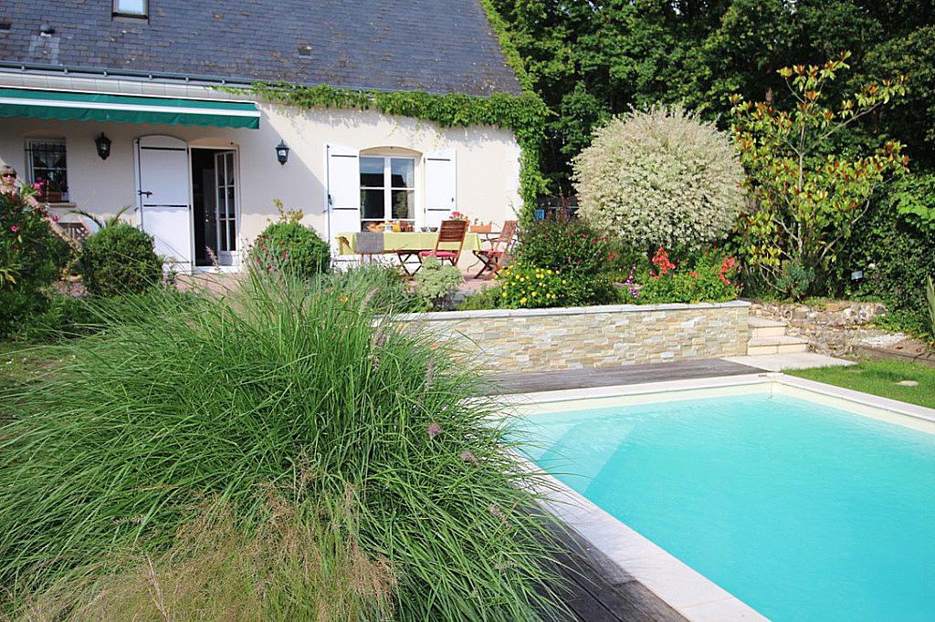 Bed and Breakfast Logis Du Lievre D'Or Montbazon Exterior foto